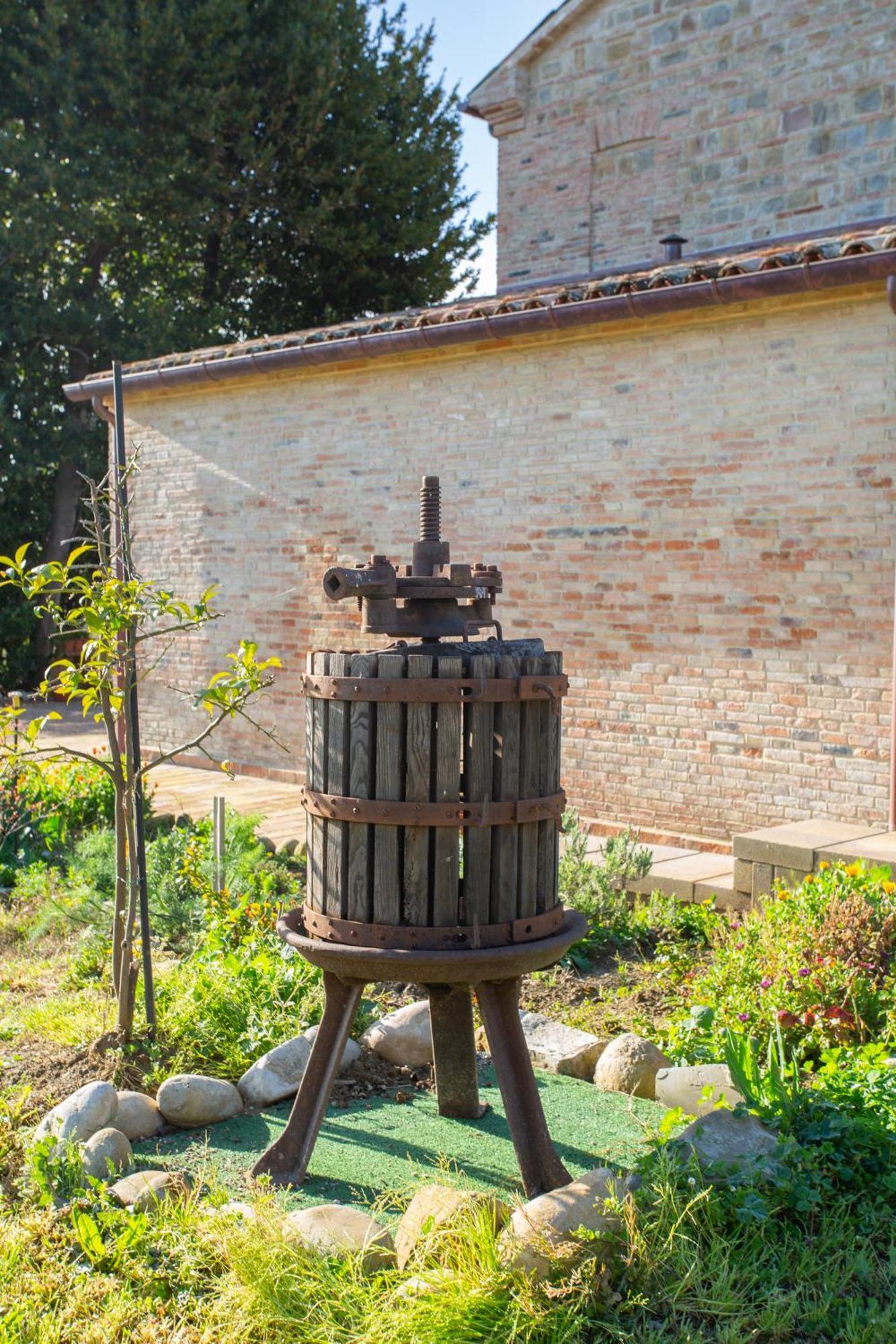 Il Casolare Acomodação com café da manhã Gradara Exterior foto